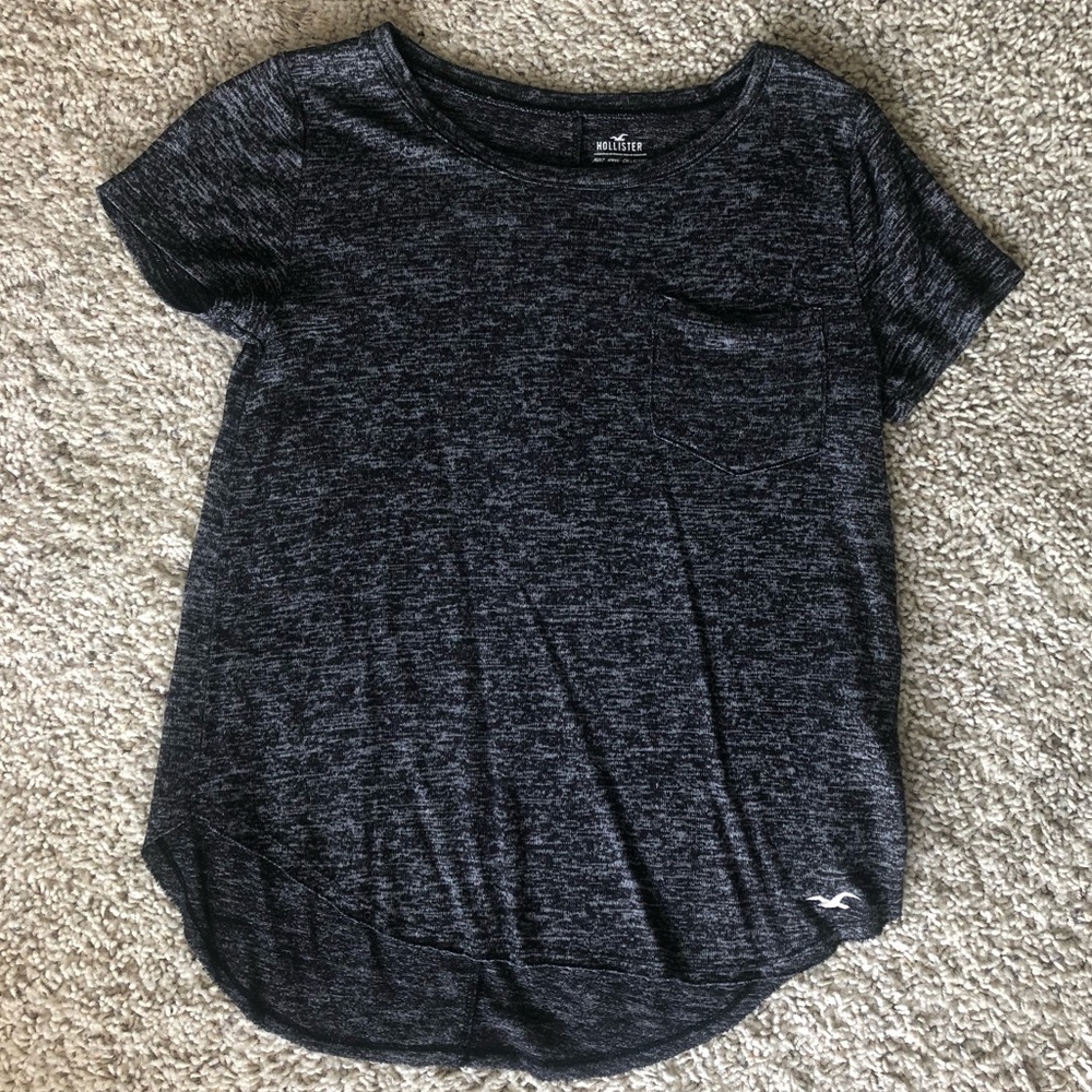 Women’s Hollister T-shirt